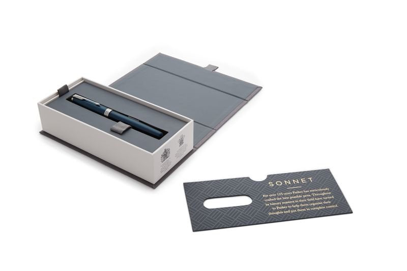 EAN 3501179453644 - Parker Sonnet pluma estilográfica Negro, Azul, Plata 1 pieza(s) imagen 2