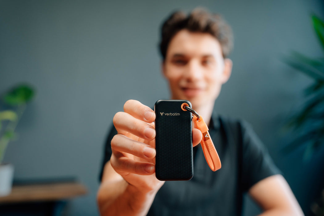 EAN 23942324355 - Verbatim 32435 unidad externa de estado sólido 128 GB USB Tipo C 3.2 Gen 2 (3.1 Gen 2) Negro, Naranja imagen 6