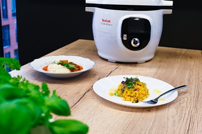 EAN 3045386381869 - Tefal CY851130 olla multi-cocción 6 L Cromo, Blanco imagen 20