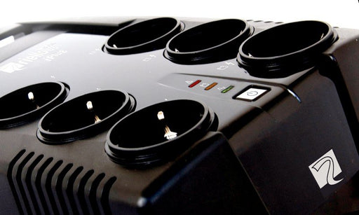 EAN 8023251002380 - Riello iPlug 800VA sistema de alimentación ininterrumpida (UPS) 0,8 kVA 480 W 8 salidas AC imagen 2