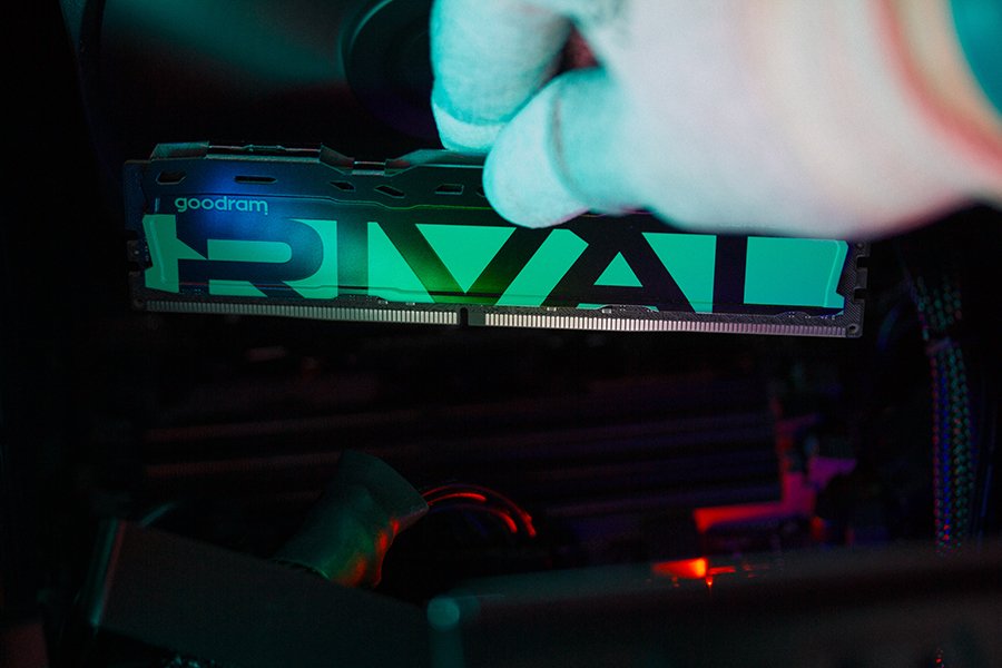 EAN 5908267915233 - Goodram *DDR4 Rival Radiant 64GB (2*32)/3200 CL18 Green módulo de memoria 2 x 32 GB 3200 MT/s 288-pin DIM imagen 9