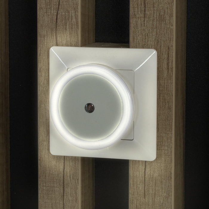 EAN 5999097980386 - Entac ENL-CC-0.5W-DS luz nocturna Luz de noche con enchufe o Luz quitamiedos con enchufe imagen 5