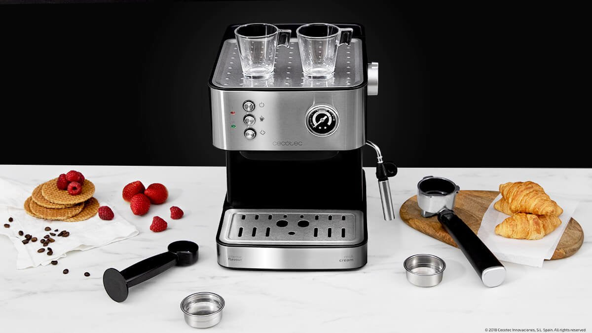 EAN 8435484015561 - Cecotec Power Espresso 20 Profesional Semi-automática Máquina espresso 1,5 L imagen 5