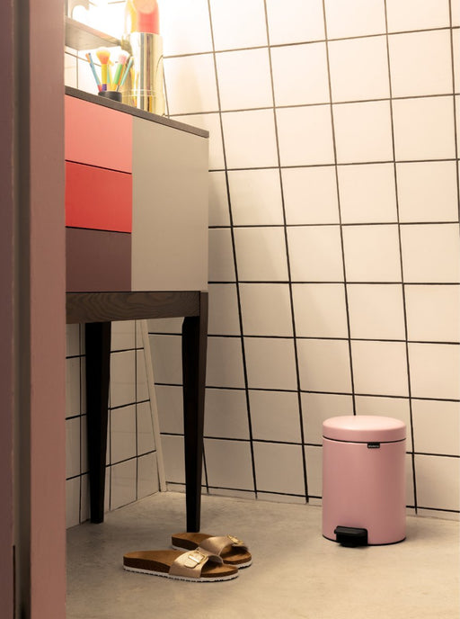 EAN 8710755255281 - Brabantia NewIcon 5 L Alrededor Acero Rosa imagen 2