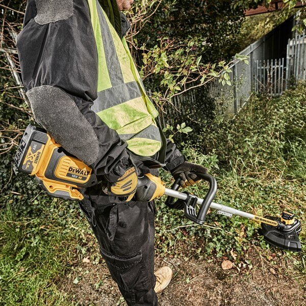 EAN 5035048692240 - DeWALT DCM561PBS-XJ desbrozadora/bordeadora 3,3 cm Batería Amarillo imagen 3