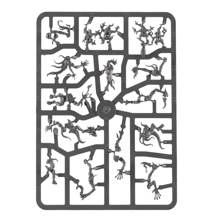 EAN 5011921270217 - Games Workshop 83-110 collectible figure imagen 42