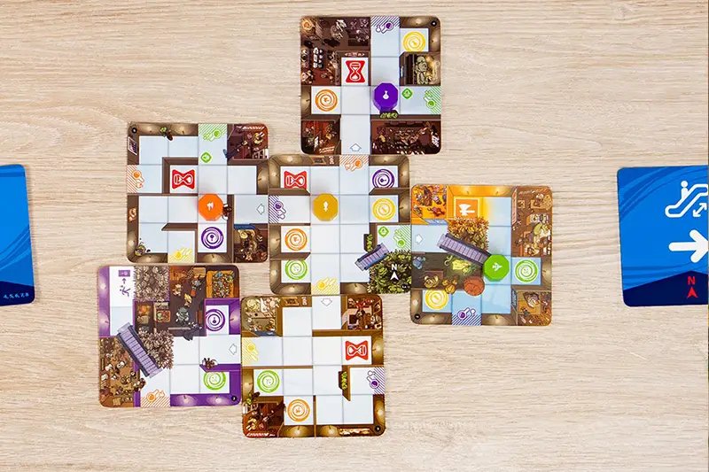 EAN 4250231743283 - Pegasus Magic Maze Pocket 15 min Juego de mesa Familia imagen 6