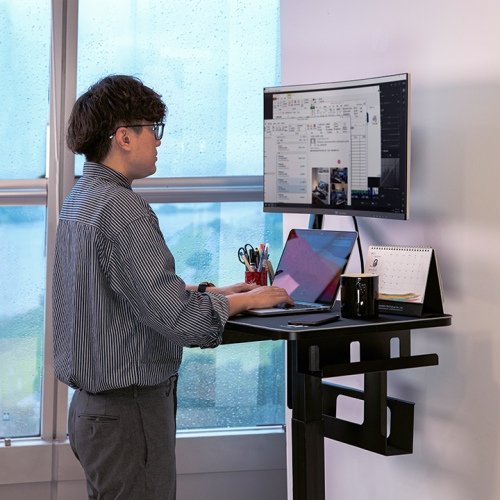 EAN 4713227534864 - Thermaltake CYCLEDESK 100 Negro imagen 4