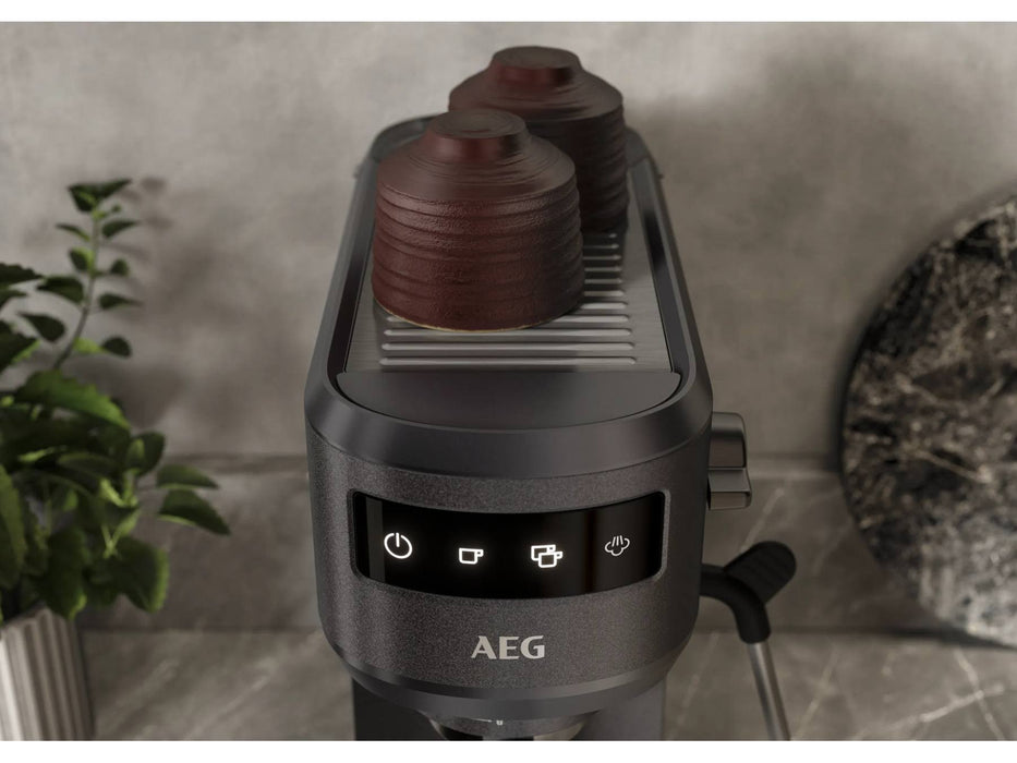 EAN 7332543838349 - AEG EC6-1-6BST Manual Máquina espresso 1 L imagen 12