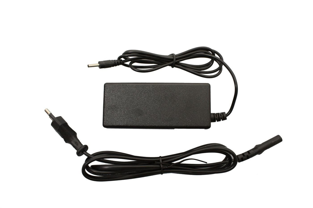 EAN 5711045284663 - CoreParts MBA1307 adaptador e inversor de corriente Interior 45 W Negro imagen 1