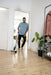 EAN 4054278926438 - Kärcher FC 2-4 Escoba eléctrica Batería Seca y húmeda Sin bolsa Negro, Gris, Blanco 2,5 Ah imagen 4