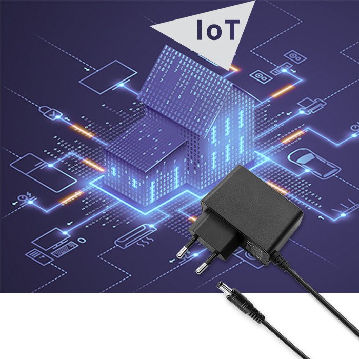 EAN 5901878524047 - Qoltec 52404 adaptador e inversor de corriente Interior 6 W Negro imagen 3