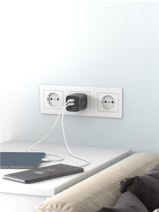 EAN 4040849647536 - Goobay 64753 cargador de dispositivo móvil Auriculares, Smartphone, Tableta Negro Corriente alterna Carga imagen 6