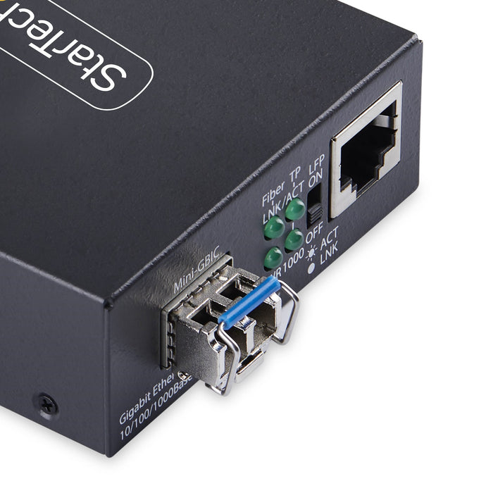 EAN 65030919876 - StarTech.com MCM1110SMLC40 convertidor de medio 2000 Mbit/s 1310 nm Monomodo Negro imagen 4