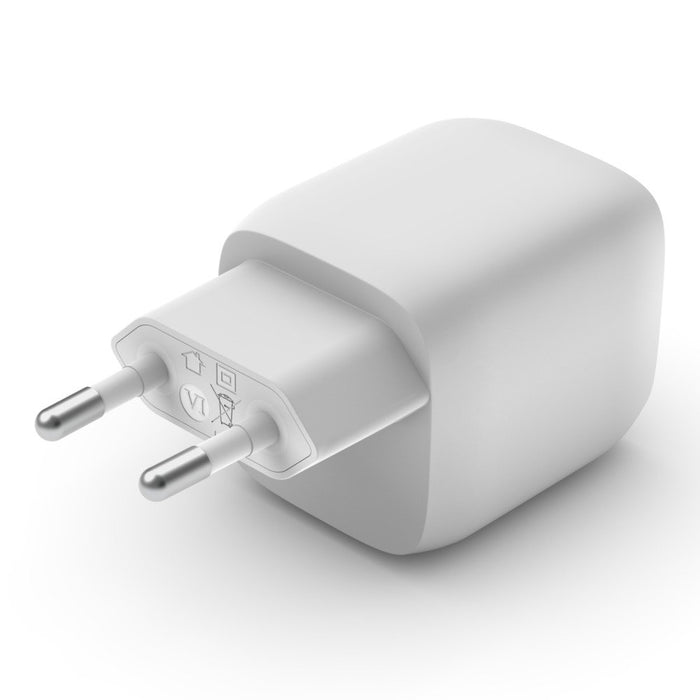 EAN 0745883841073 - Belkin WCH011vfWH Portátil, Smartphone, Tableta Blanco Corriente alterna Carga rápida Interior imagen 3