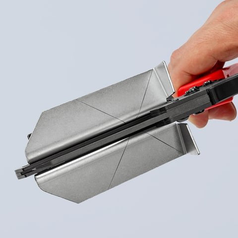 EAN 4003773052128 - Knipex 95 02 21 tijeras de electricista imagen 11