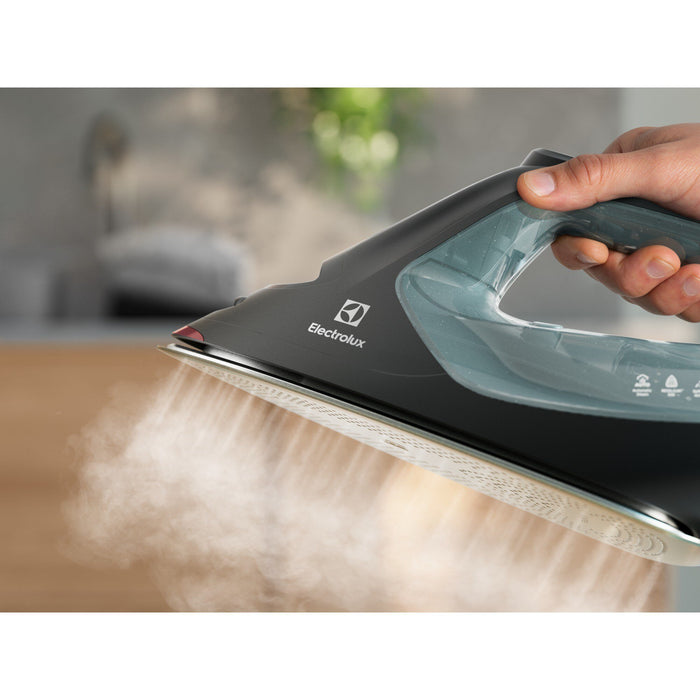 EAN 7332543996117 - Electrolux E8SI2-8OG Plancha a vapor Suela RESILIUM 2800 W Verde imagen 4