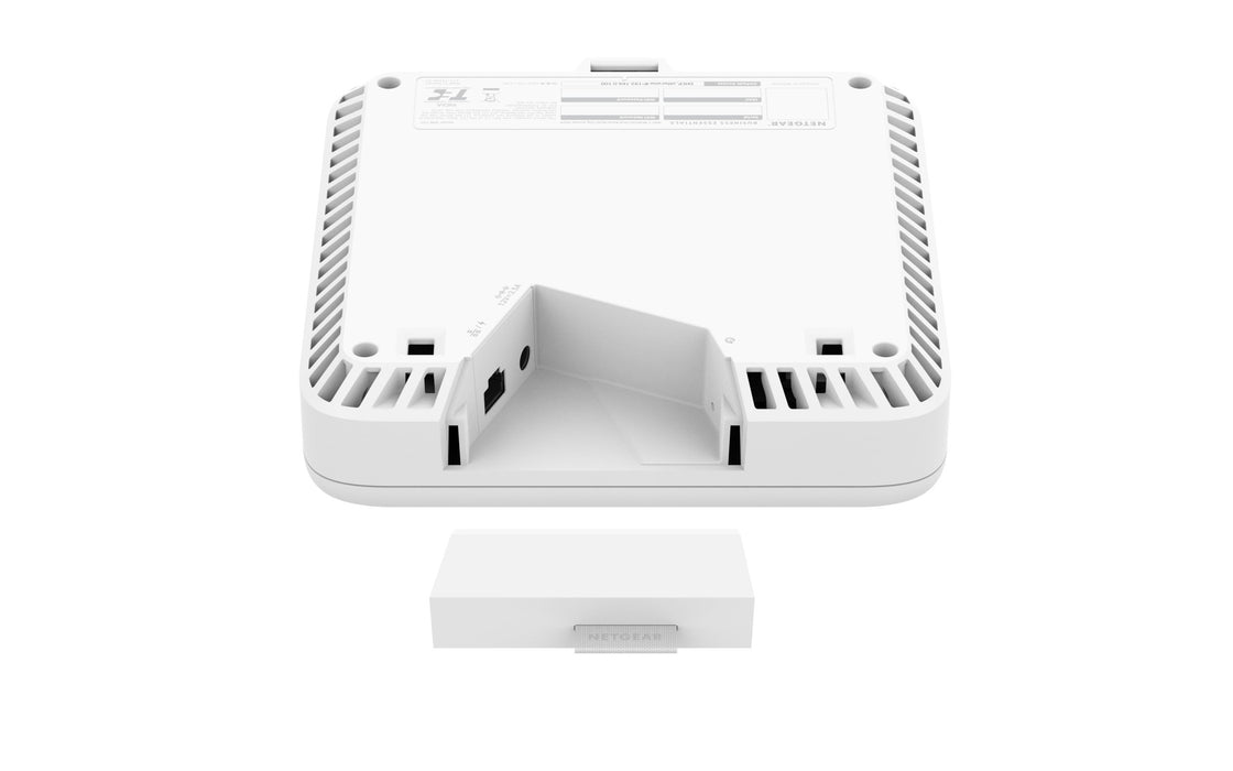 EAN 606449167764 - NETGEAR WBE758 11530 Mbit/s Blanco Energía sobre Ethernet (PoE) imagen 4