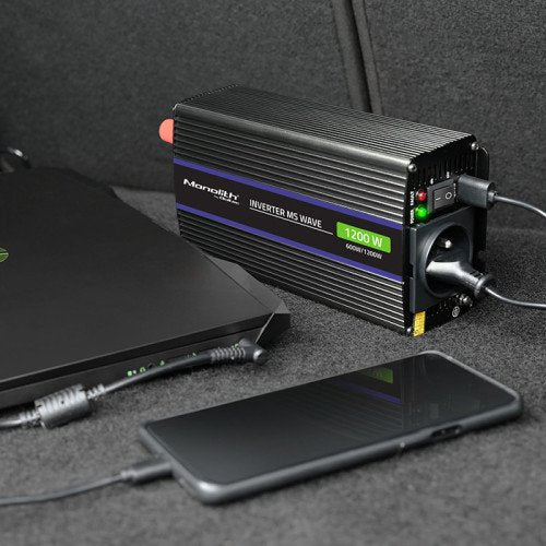 EAN 5901878519258 - Qoltec Monolith adaptador e inversor de corriente Auto/Interior 600 W Negro imagen 3