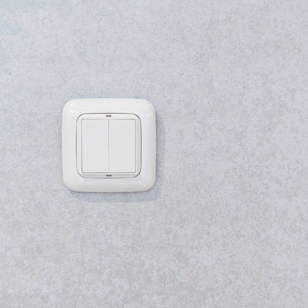 EAN 3800235266946 - Shelly BLU Wall Switch 4 interruptor de luz Plástico Marfil imagen 2