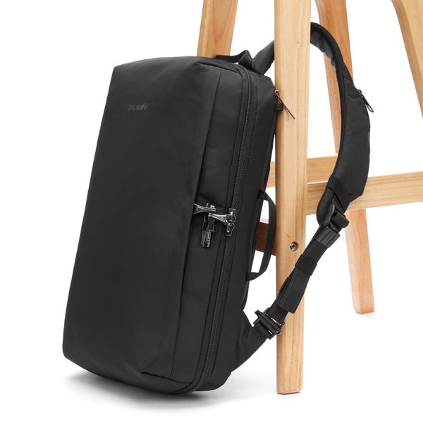 EAN 0688334000820 - Pacsafe 30635100 maletines para portátil 40,6 cm (16") Mochila Negro imagen 6
