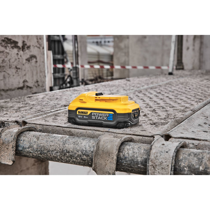 EAN 5035048791875 - DeWALT DCBP518-XJ cargador y batería cargable imagen 9