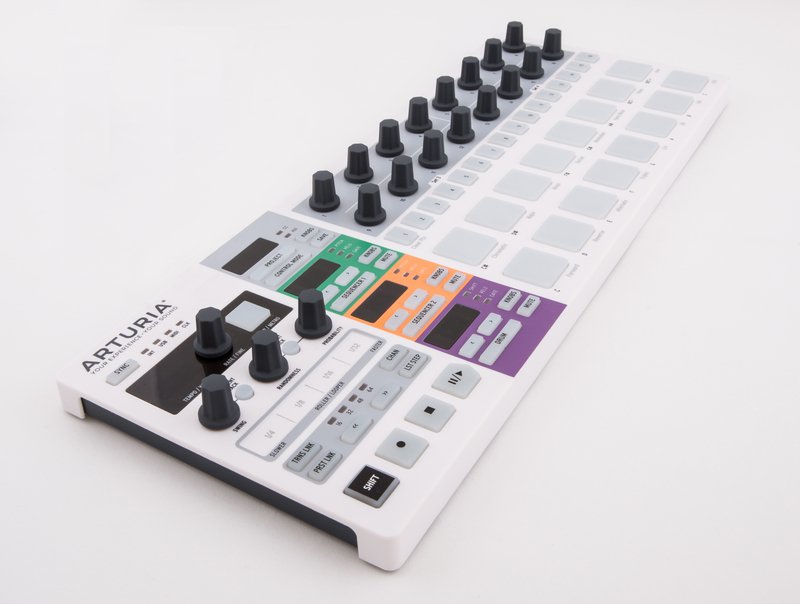 EAN 3760033530840 - Arturia BEATSTEP PRO Blanco imagen 2