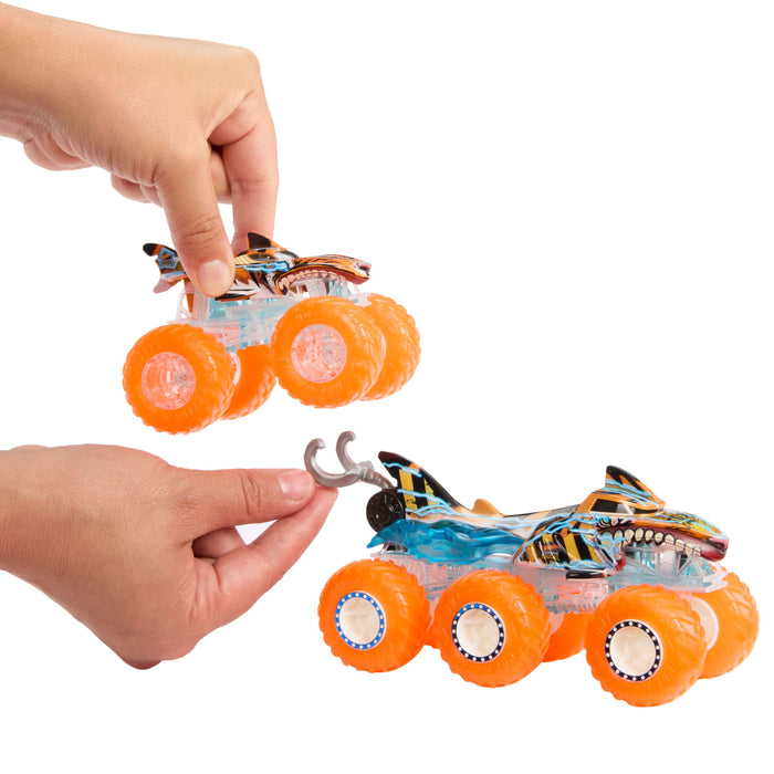 EAN 194735247776 - Hot Wheels Monster Trucks HYJ29 vehículo de juguete imagen 4