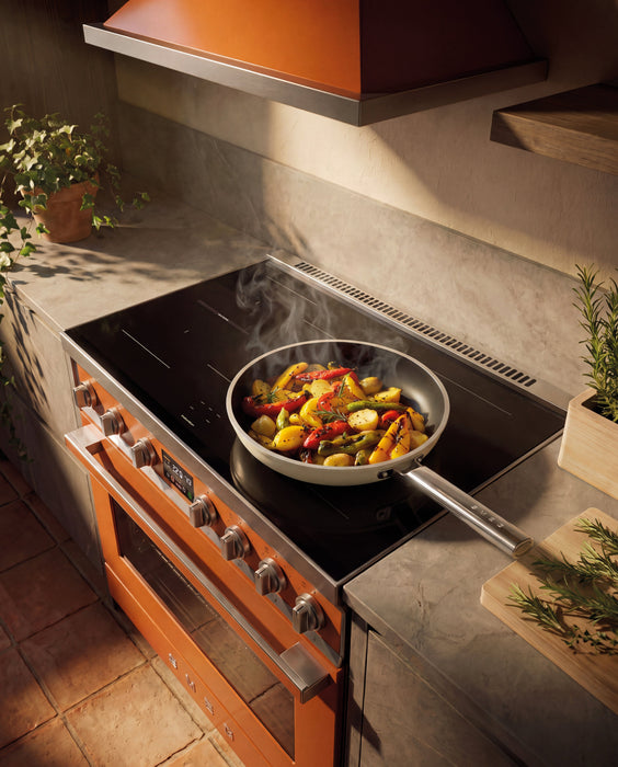 EAN 8017709355876 - Smeg FPF2402CRM cacerola imagen 9