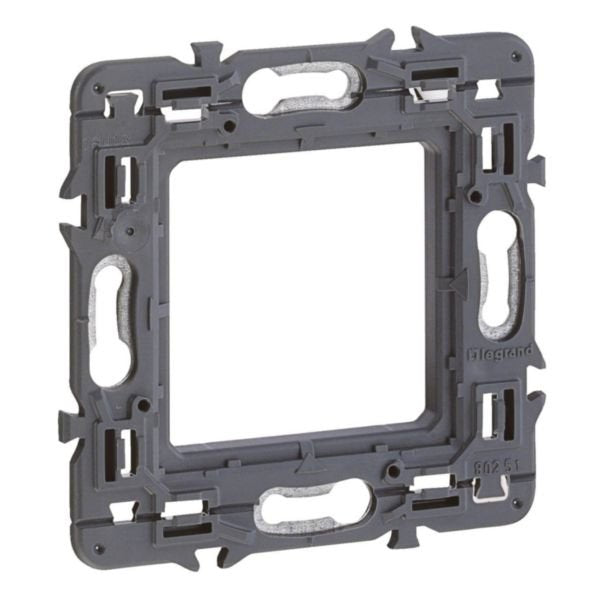 EAN 3245060802516 - Legrand 080251 placa de pared y cubierta de interruptor imagen 1