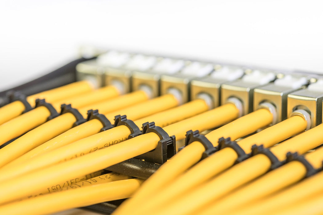 EAN 4016032455387 - Digitus DK-1743-A-VH-10-LD cable de red Amarillo Cat7a S/FTP (S-STP) imagen 3