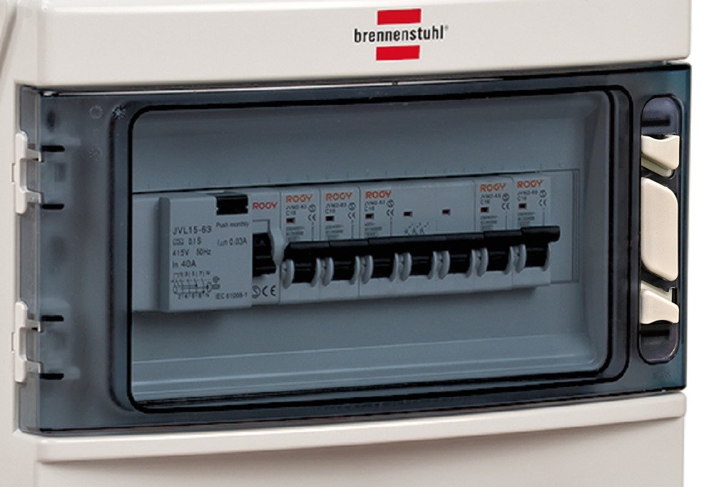 EAN 4007123673704 - Brennenstuhl 1154900011 unidad de distribución de energía (PDU) 7 salidas AC Blanco imagen 3
