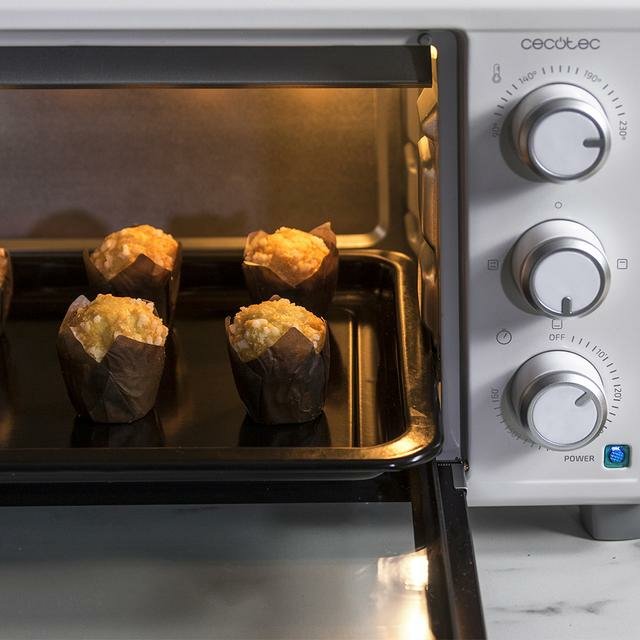 EAN 8435484038126 - Cecotec Bake&Toast 2300 23 L 1500 W Blanco Parrilla imagen 8