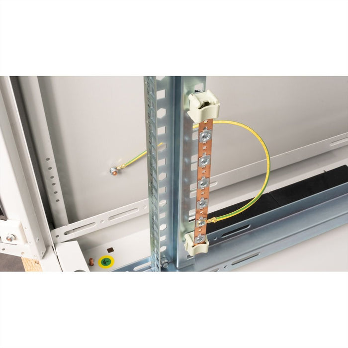 EAN 7630049601116 - ROLINE 26.21.0110 accesorio de bastidor Kit de puesta a tierra para rack imagen 4