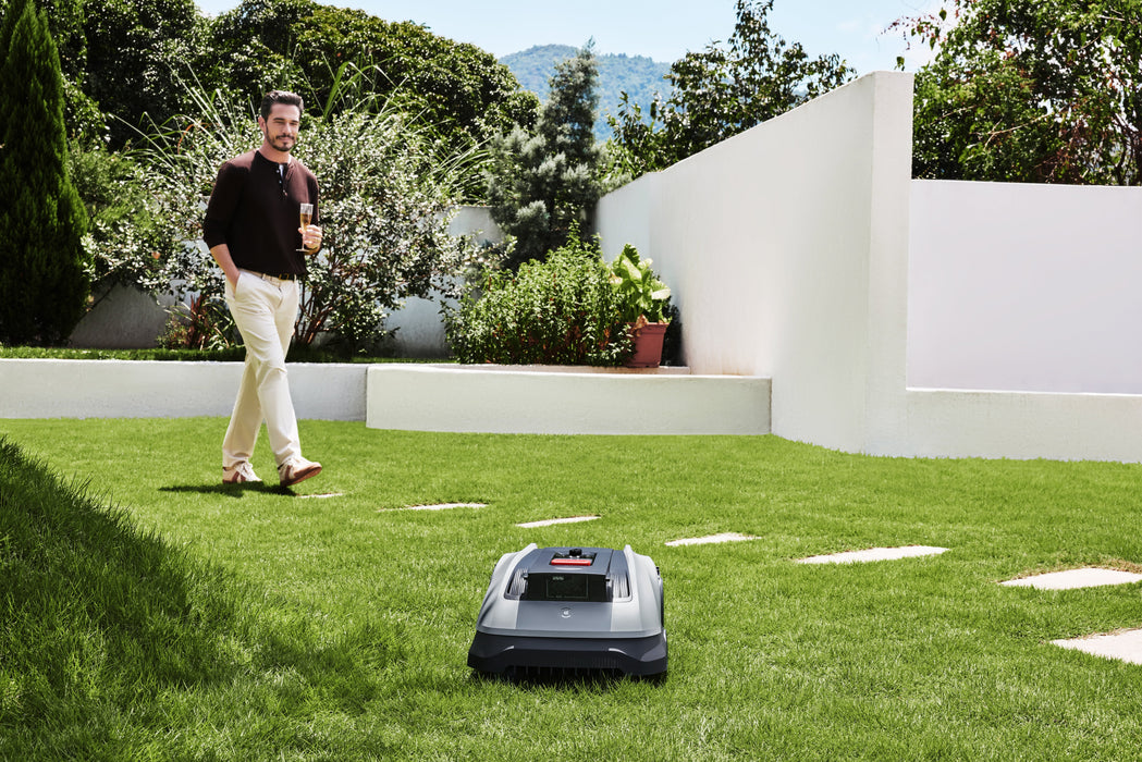 EAN 6970135038039 - Ecovacs GOAT O600 RTK EU Robot cortacésped Batería Negro, Gris imagen 15