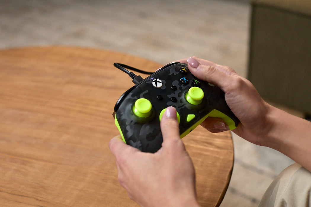 EAN 0840454400021 - Turtle Beach Rematch Core Negro, Gris, Amarillo USB Gamepad PC, Xbox, Xbox One, Xbox Series S, Xbox Serie imagen 9