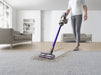 EAN 5025155096093 - Dyson V11 Advanced Aspiradora escoba 2 en 1 Batería Secar Sin bolsa 545 W Níquel, Púrpura imagen 9