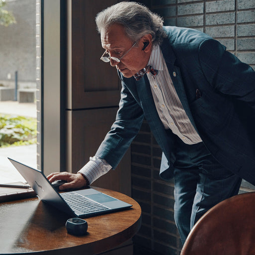 EAN 0197497053913 - HP Poly Voyager Free 60+ UC M Carbon Black Earbuds +BT700 USB-C Adapter +Touchscreen Charge Case Auricula imagen 2