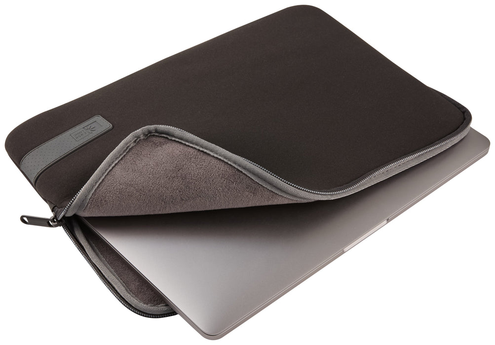 EAN 0085854244329 - Case Logic Reflect REFMB-113 Black 33 cm (13") Funda Negro imagen 4