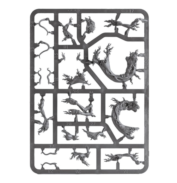 EAN 5011921270217 - Games Workshop 83-110 collectible figure imagen 36