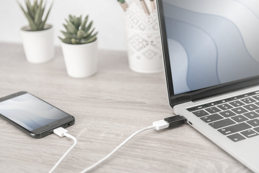 EAN 4016032370802 - Digitus AK-300506-000-S cambiador de género para cable USB C USB A Negro imagen 3