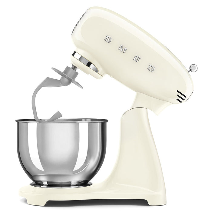 EAN 8017709269159 - Smeg SMF03CREU batidora Batidora de varillas 800 W Crema de color imagen 3