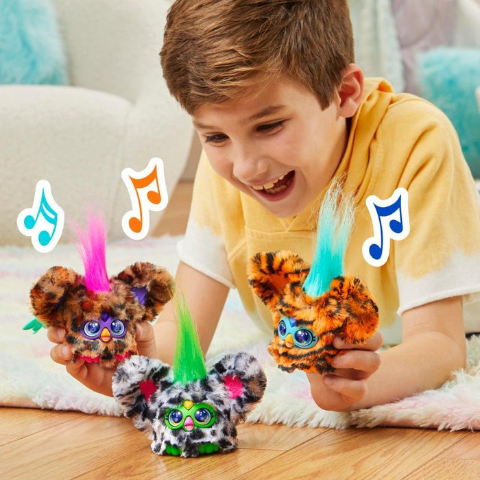 EAN 5010996304032 - Furby Furblets Moo-Boo Cow imagen 7