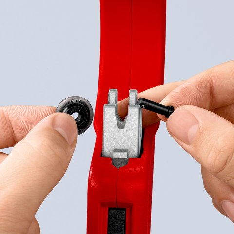 EAN 4003773088127 - Knipex 90 31 03 BK cortatubos manual Cortador para tubos imagen 19