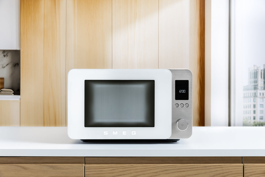 EAN 8017709356590 - Smeg MOC02WHMEU microondas Blanco Microondas combinado Encimera 27 L 1450 W imagen 18