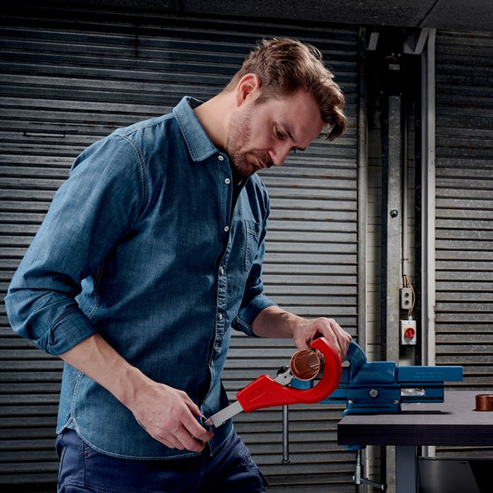EAN 4003773088127 - Knipex 90 31 03 BK cortatubos manual Cortador para tubos imagen 44