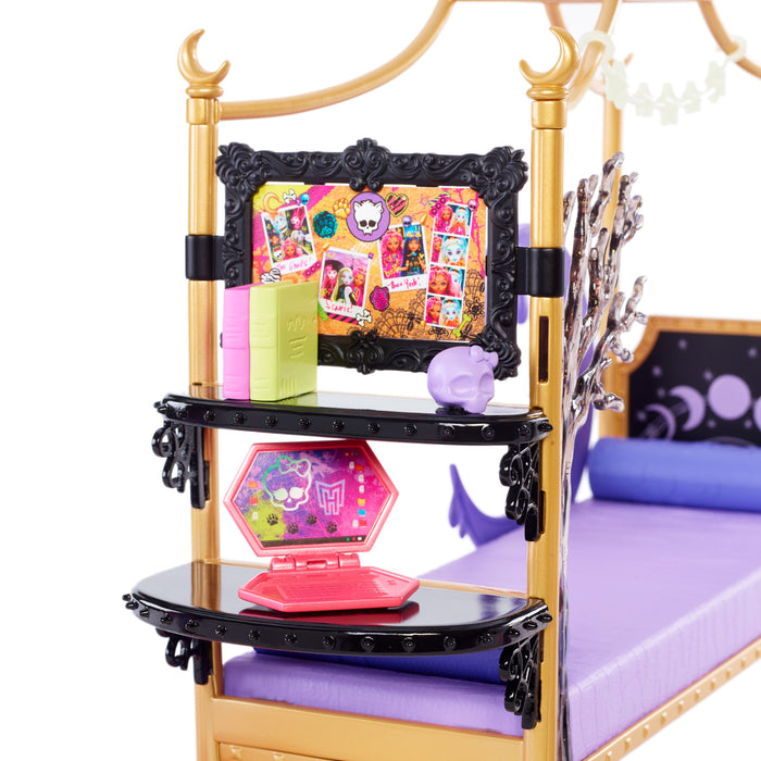 EAN 0194735069842 - Monster High HHK64 muñeca imagen 4