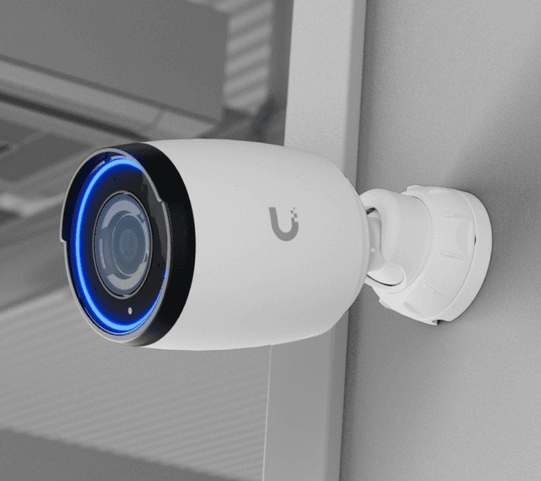 EAN 0810084692677 - Ubiquiti AI Professional Bala (forma) Cámara de seguridad IP Interior y exterior 3840 x 2160 Pixeles Tech imagen 3