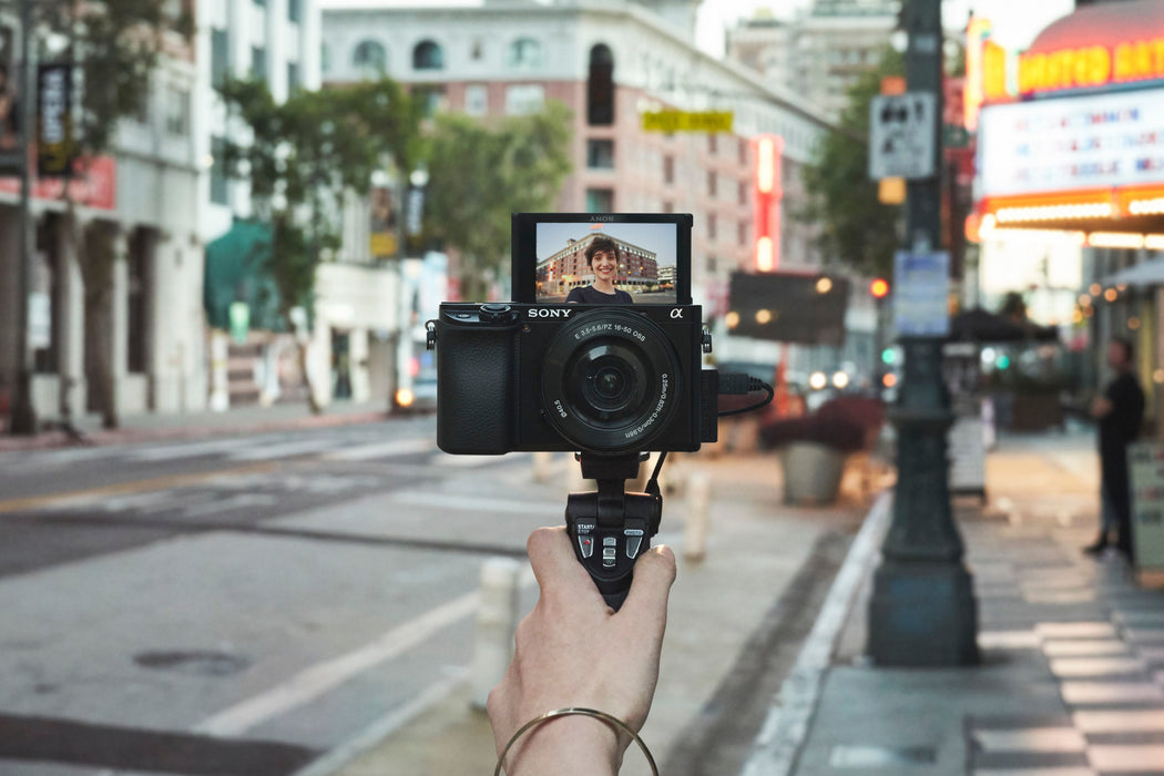 EAN 4548736108646 - Sony α 6100 MILC 24,2 MP CMOS 6000 x 40000 Pixeles Negro imagen 6