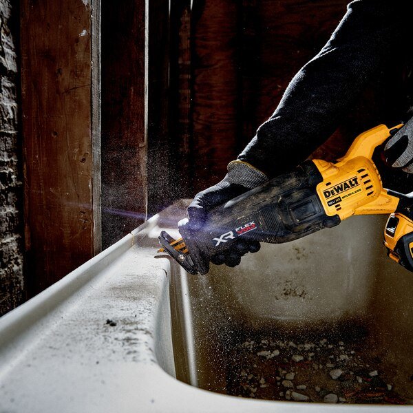 EAN 5035048739549 - DeWALT DCS386NT-XJ sierra recíproca 3000 spm Negro, Amarillo imagen 5